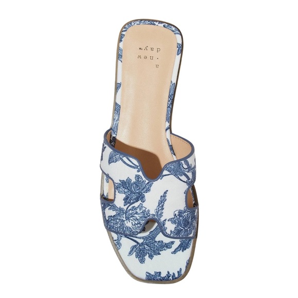 A New Day Womens Nina Slide Sandals Navy Blue Sz 7 - Picture 2 of 5